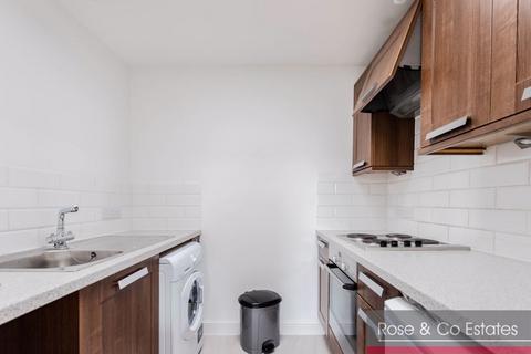1 bedroom flat to rent, Marlborough House, Finchley Road, NW6