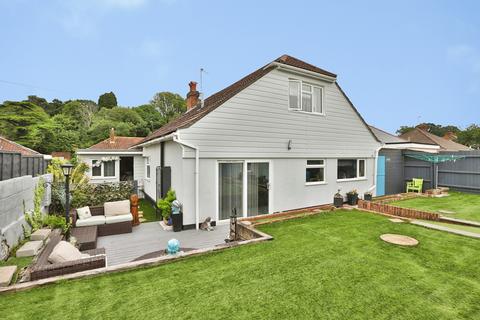 Bungalow - Howeth Road, Bournemouth, Dorset, BH10