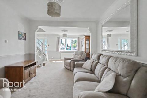 2 bedroom detached bungalow for sale, Drake Avenue, Sheerness