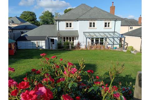 5 bedroom detached house for sale, South Drive, Taunton, TA4
