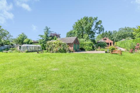 5 bedroom bungalow for sale, Branksome Avenue, Wickford, Essex, SS12
