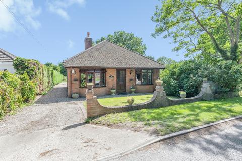 5 bedroom bungalow for sale, Branksome Avenue, Wickford, Essex, SS12