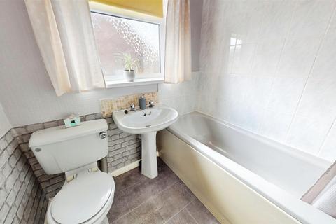 3 bedroom semi-detached bungalow for sale, Simpson Grove, Bradford, BD10