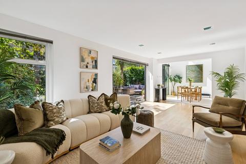 4 bedroom semi-detached house for sale, Ornan Road, Belsize Park, NW3