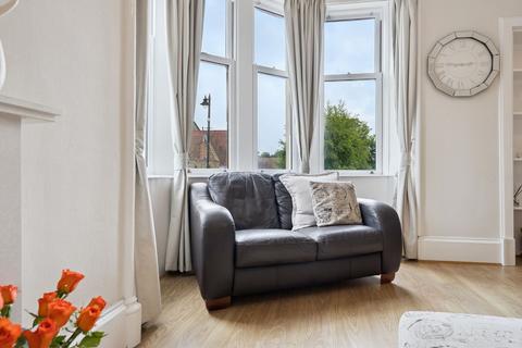 2 bedroom flat for sale, Drymen Road, Bearsden, G61