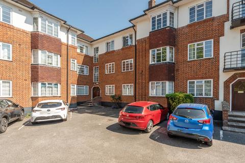 St Thomas Drive, Hatch End, Pinner, HA5