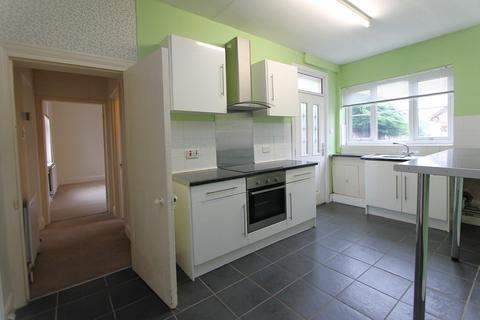 1 bedroom ground floor flat for sale, Hagley Road, Oldswinford, Stourbridge