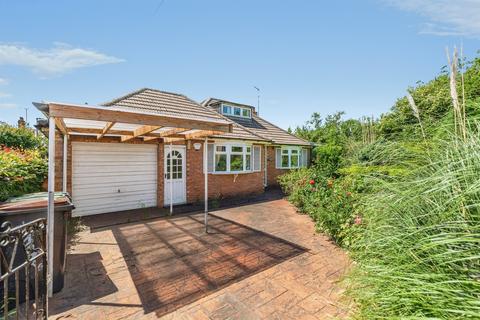 3 bedroom detached bungalow for sale, Beaconsfield Place, Rushden