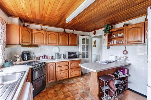 3 bedroom detached bungalow for sale, Beaconsfield Place, Rushden