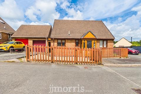 3 bedroom detached house for sale, Castle High, Haverfordwest, SA61