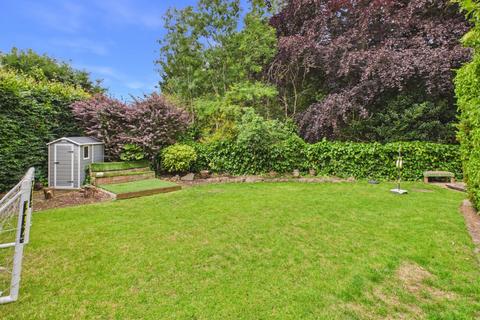 4 bedroom detached house for sale, Wattleton Road, Beaconsfield, Buckinghamshire, HP9