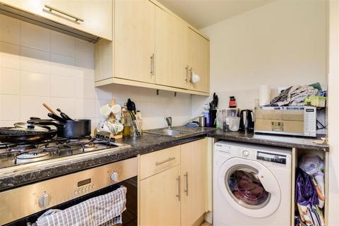 1 bedroom flat for sale, Loris Court, Cambridge, CB1