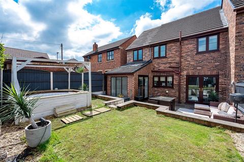 4 bedroom semi-detached house to rent, Lovatt Court, Lymm WA13