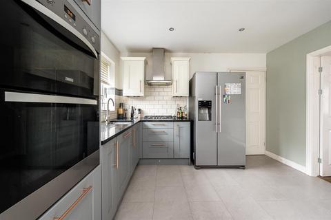 4 bedroom semi-detached house to rent, Lovatt Court, Lymm WA13