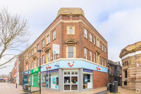Office to rent, Market Sq Aylesbury HP20 1TN
