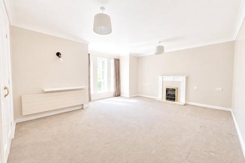 2 bedroom apartment for sale, Market Street, Hoylake, Merseyside, CH47