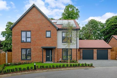 at Hollymead Square, Newport CB11