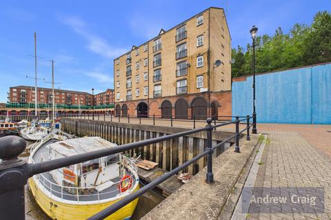 2 bedroom apartment for sale, The Moorings, St Peter's Basin