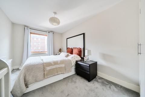 2 bedroom apartment for sale, Homesdale Road, Bromley