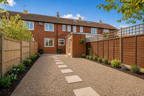 2 bedroom terraced house for sale, Canberra Way, Preston PR4