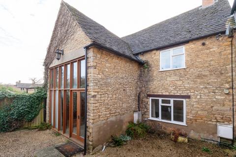 2 bedroom barn to rent, Hone Court, Pooles Lane, Charlbury