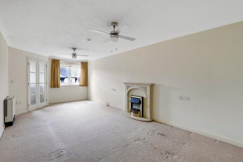 2 bedroom retirement property for sale, Giles Court, Nottingham NG2