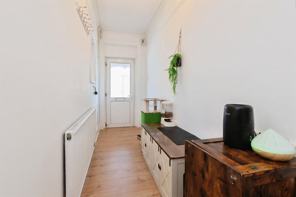 Apartment in Bournemouth - More