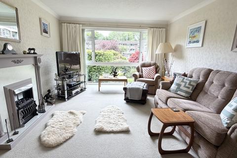 2 bedroom flat for sale, Chestnut Court, Warrern Close, Bramhall, SK7