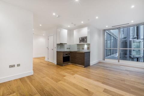 Studio to rent, Staines Road, Hounslow, TW3