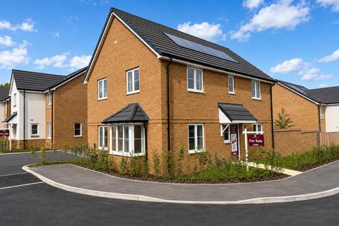 4 bedroom detached house for sale, Orchard Gardens, Orchard Drive, St. Albans