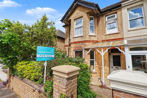 1 bedroom ground floor flat for sale, North Road, Civic Centre