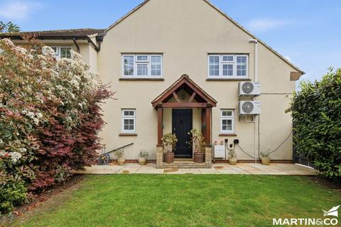 3 bedroom end of terrace house for sale, Longmeads Close, Writtle