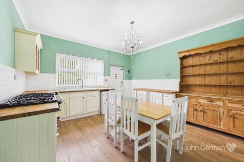 2 bedroom terraced house for sale, Ironstone Road, Burntwood