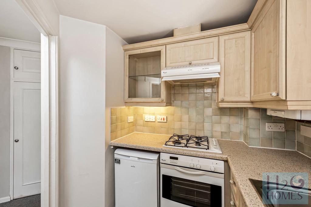Apartment in Roedean, Brighton Marina - More
