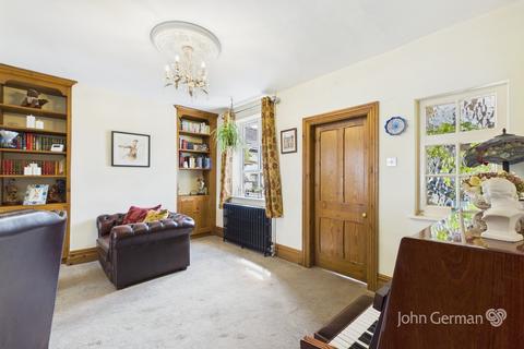 3 bedroom terraced house for sale, High Street, Tean