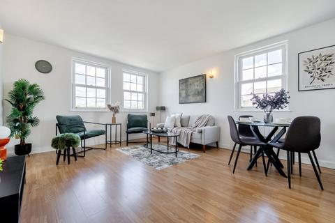 2 bedroom flat for sale, Frederick Square, London, SE16
