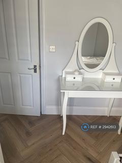 1 bedroom in a house share to rent, Kelvin Close, Cambridge, CB1