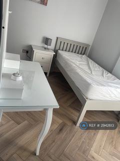 1 bedroom in a house share to rent, Kelvin Close, Cambridge, CB1