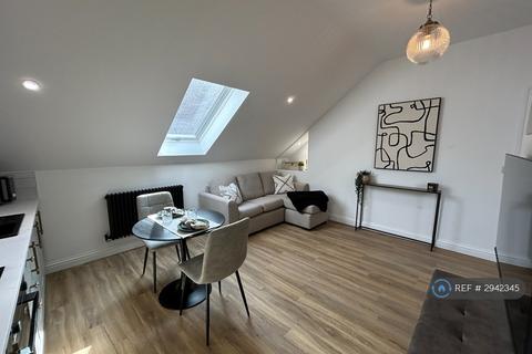 1 bedroom in a house share to rent, Wellingborough Road, Rushden, NN10