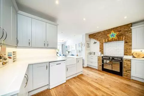 3 bedroom terraced house for sale – pohled 3