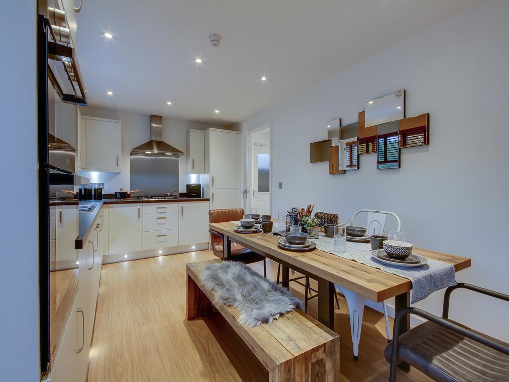 House in City of Glasgow, North Lanarkshire - View 4