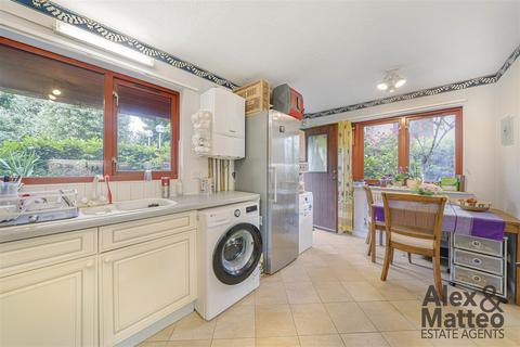 3 bedroom house for sale, Bywater Place, Rotherhithe, SE16
