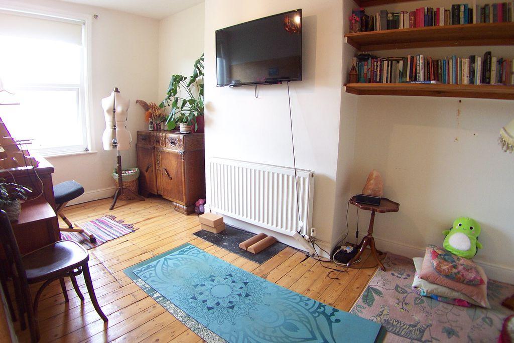 Photo 5