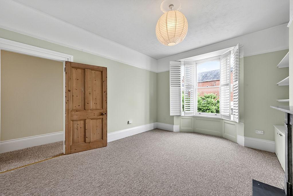 4 bedroom townhouse to rent