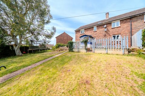 3 bedroom end of terrace house for sale, Aylburton, GL15 6DD