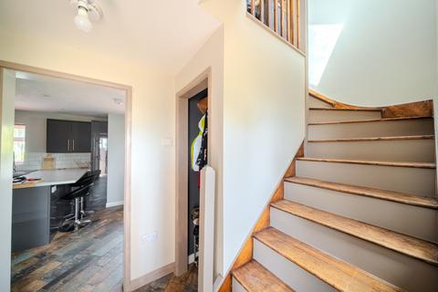 3 bedroom end of terrace house for sale, Aylburton, GL15 6DD