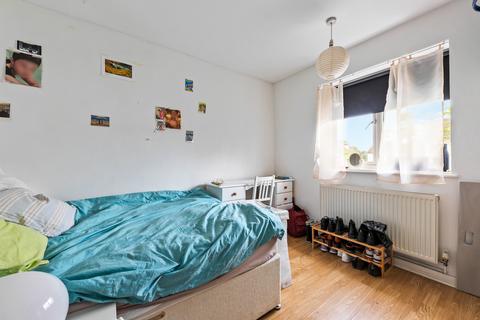 3 bedroom apartment to rent, Kingsnympton Park, Kingston Upon Thames, Surrey, KT2