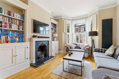 Eccles Road, SW11