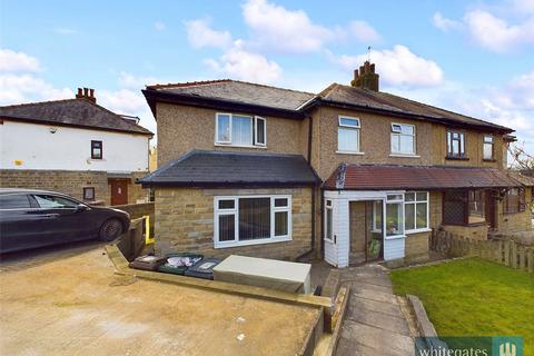 Semi-detached house - Lingwood Avenue, Bradford, West Yorkshire, BD8