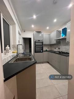 3 bedroom terraced house to rent, Warrington Road Wigan, Wigan, WN2